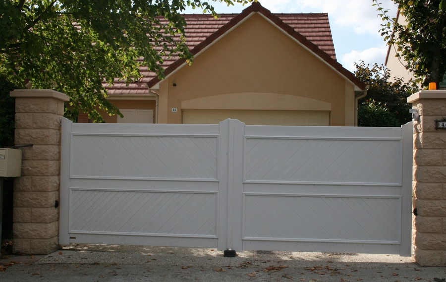 Nos modèles de portails PVC à Nevers